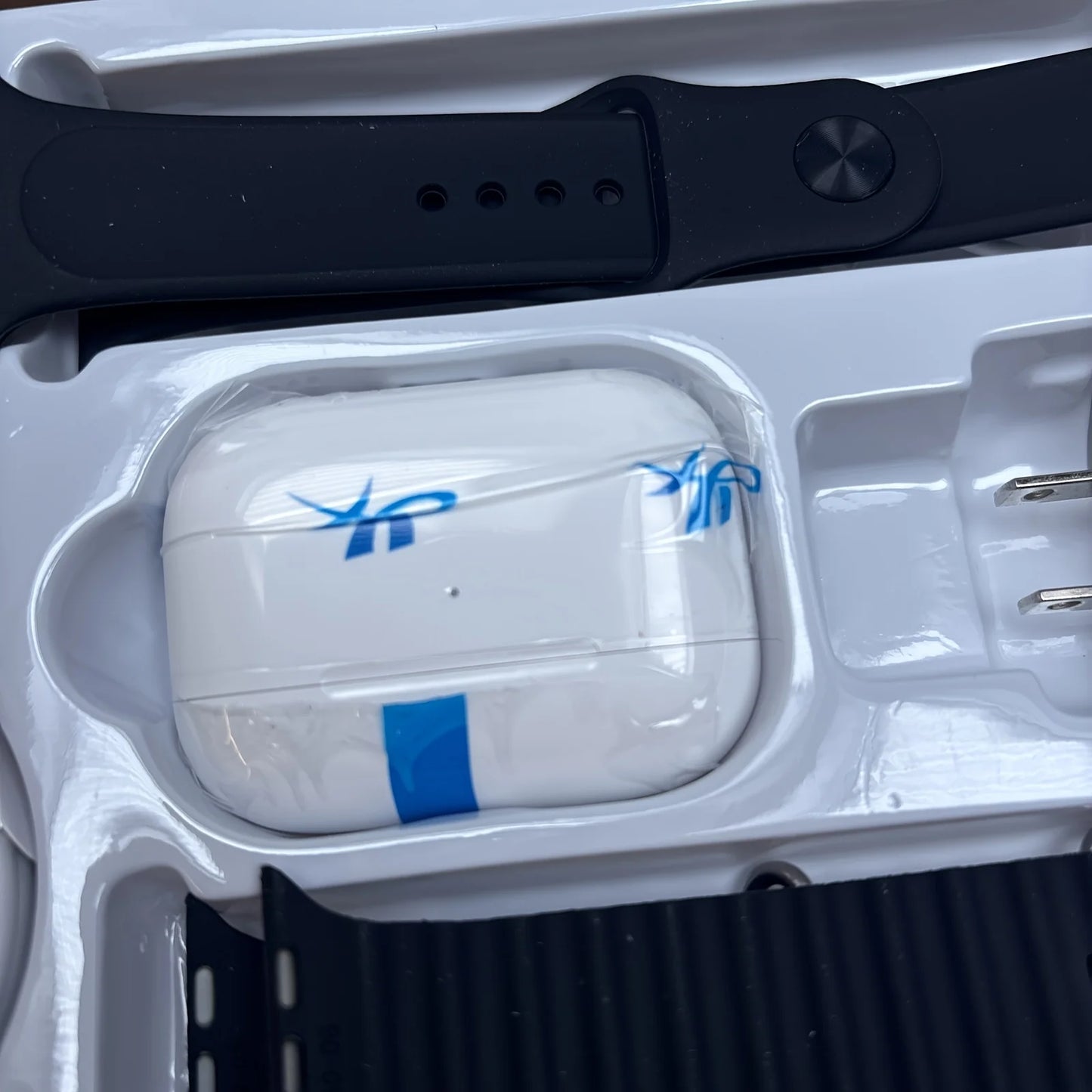 2 In 1 Smart Watch Bundle With Wireless Earbuds And Fitness Tracking