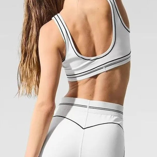 Women's Stretchy Polyester Slim Fit Yoga Workout Outfit