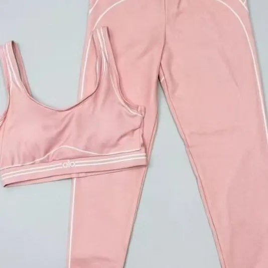 Women's Stretchy Polyester Slim Fit Yoga Workout Outfit