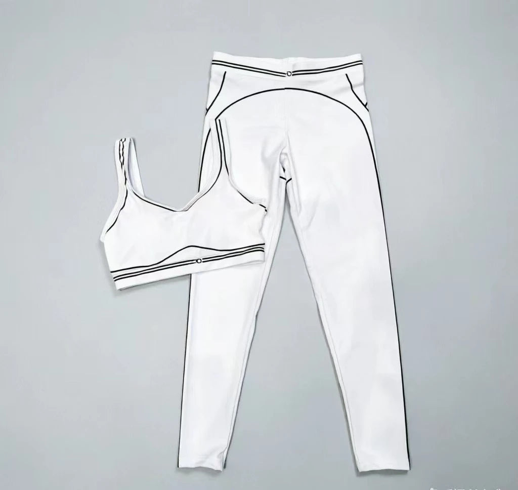 Women's Stretchy Polyester Slim Fit Yoga Workout Outfit